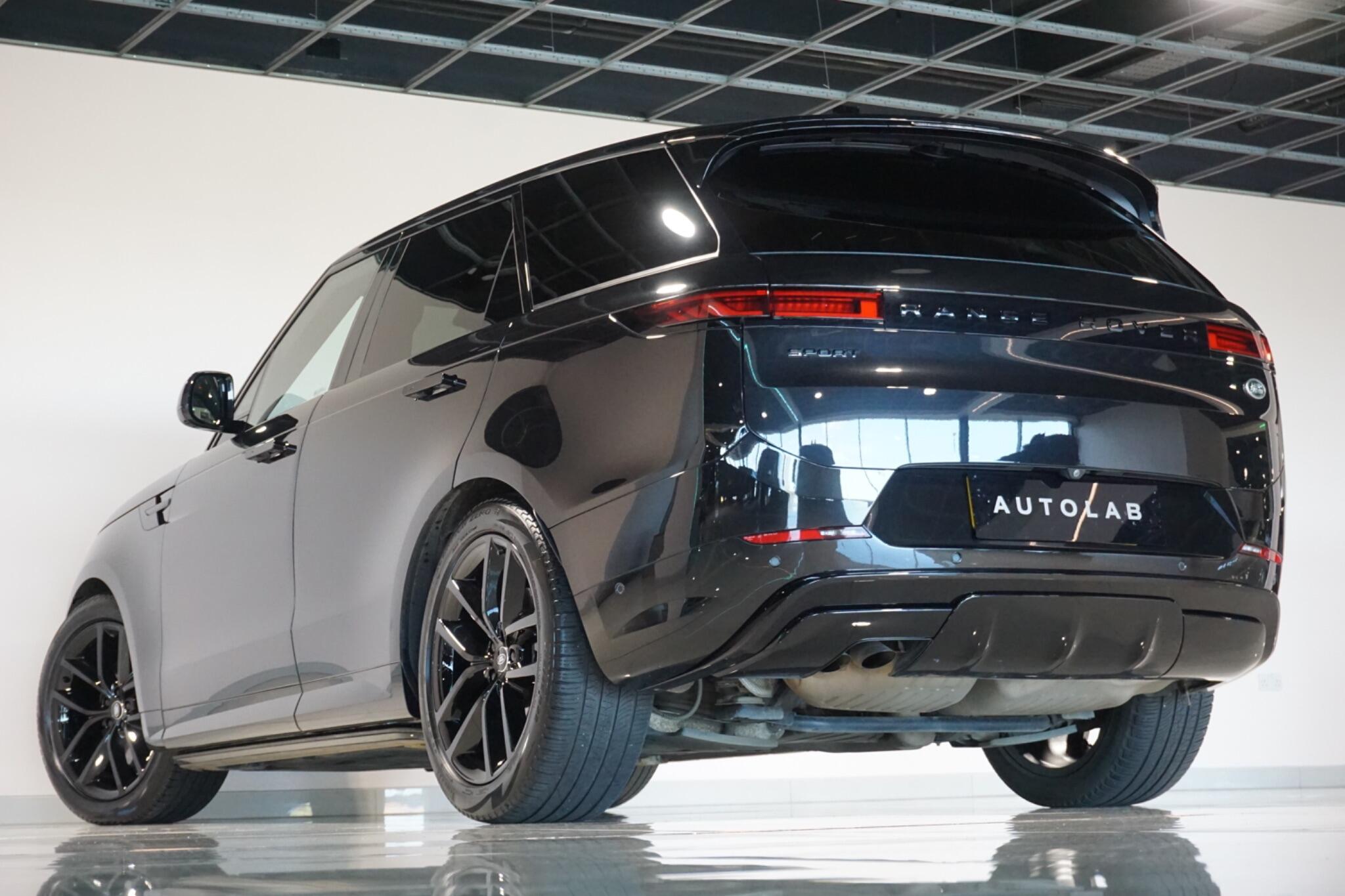 Land Rover Range Rover Sport 3.0 D300 MHEV Dynamic SE SUV 5dr Diesel Auto 4WD Euro 6 (s/s) (300 ps)